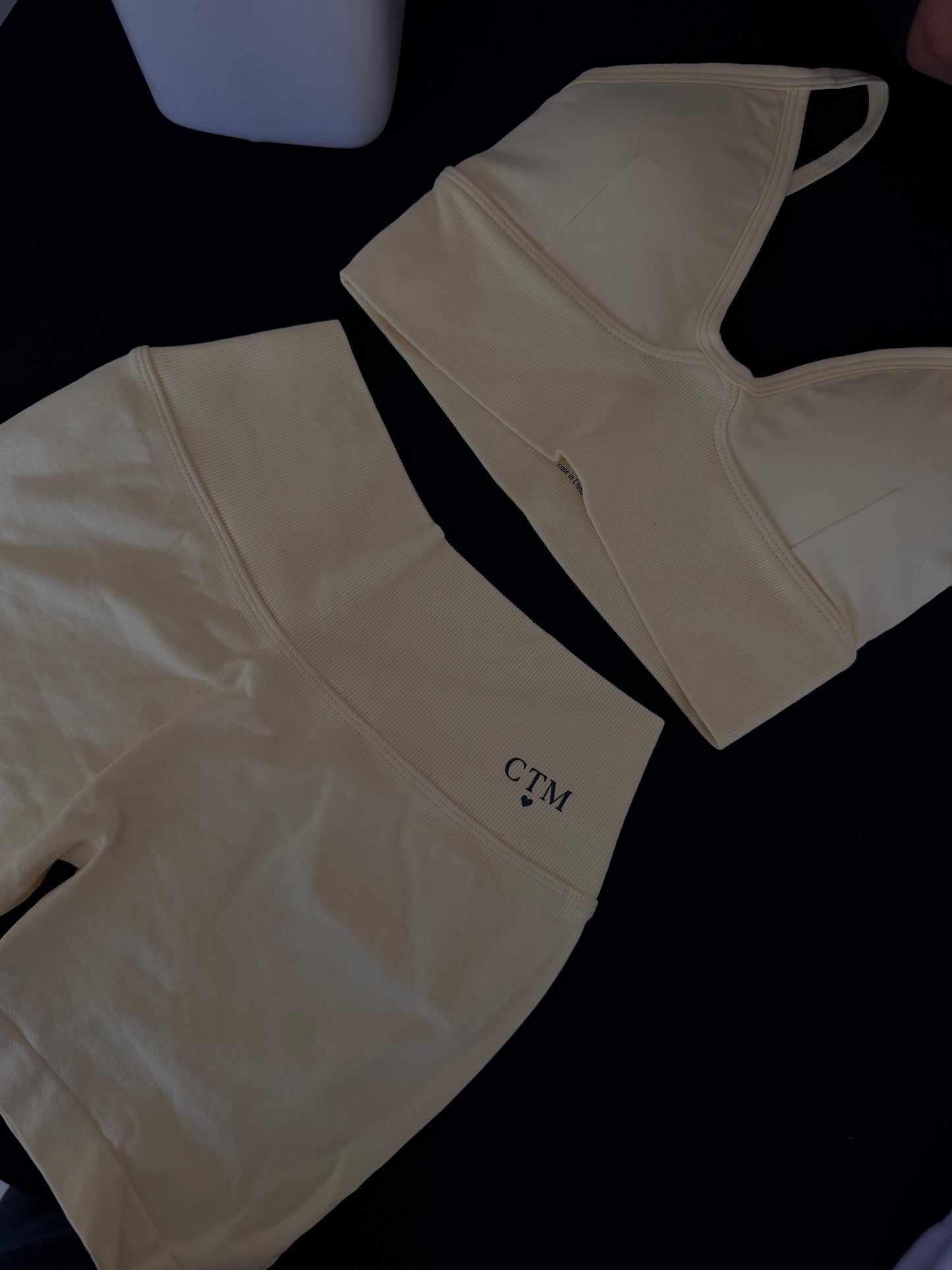Contour shorts